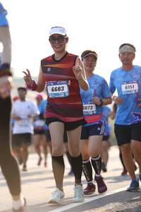 BIB: 6683, 6151, 073
                            <button type="button" onclick="openModal(3102711)" class="btn btn-primary btn-sm float-right btn-popup" data-toggle="modal" data-target=".modal-high-quality">
                        <i class="fas fa-shopping-cart"></i> Add to Cart
                    </button>
                                            <button type="button" onclick="isThisMe(3102711, true)" class="btn btn-success btn-sm float-right btn-popup btn-isme hidden" data-toggle="tooltip" data-placement="bottom" title="นี่คือรูปของคุณใช่ไหม คลิกที่นี่เพื่อเอาเข้าอัลบั้ม">
                        <i class="fas fa-plus"></i> Add to album
                    </button>
                    <button type="button" onclick="isThisMe(3102711, false)" class="btn btn-warning btn-sm float-right btn-popup btn-isnotme hidden">
                        <i class="fas fa-ban"></i> Remove from album
                    </button>